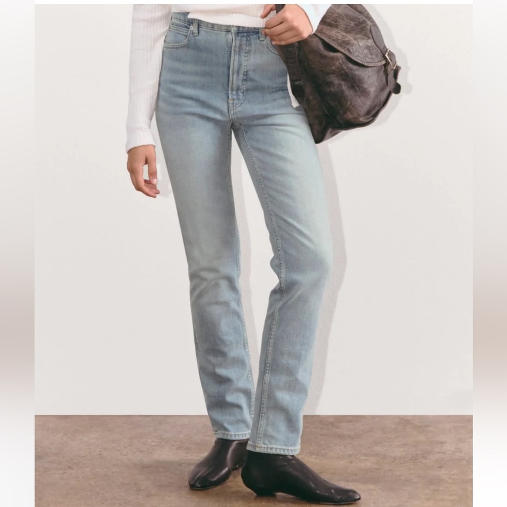Everlane Way High Slim Jean in Vintage Light